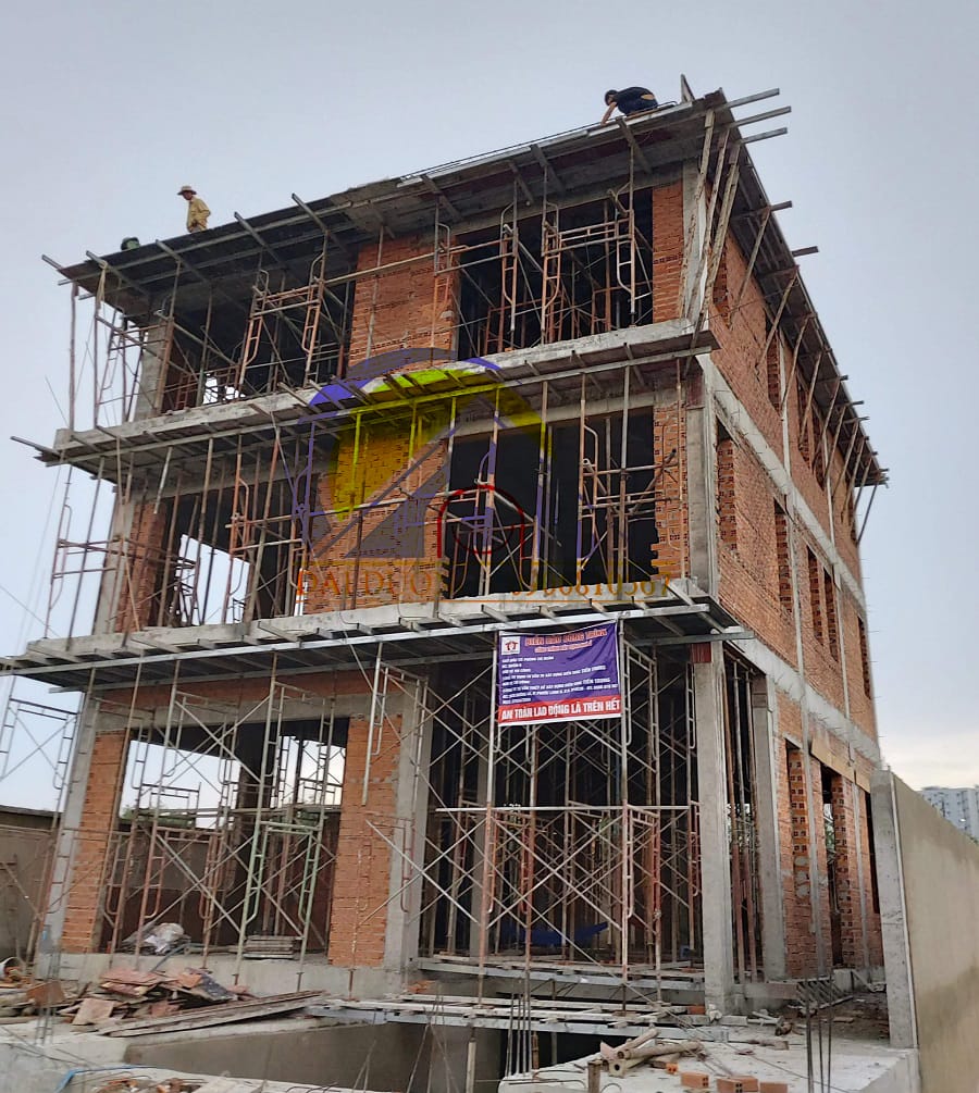 Thiết kế thi công xây dựng nhà biệt thự 1 hầm 3 tầng 1 tum...